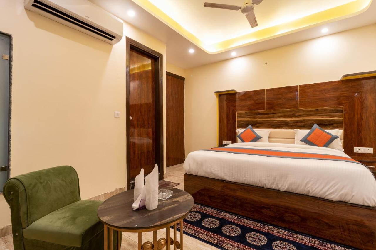 Airport Hotel Dev Residency - Mahipalpur New Delhi Exterior photo